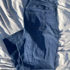 NYDJ Curves 360 Dark Short Blue Jeans